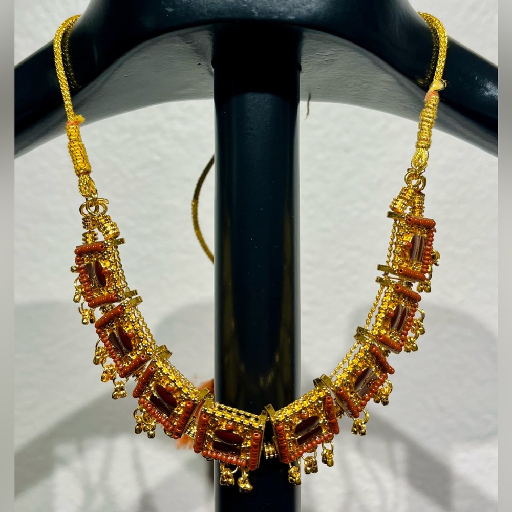 Vintage Indian Red & Gold-toned Choker Necklace